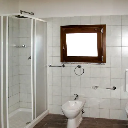 Casa de Férias Locazione Turistica Casa Nerina Oggebbio